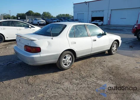 1995 Toyota Camry Le from USA, damaged, VIN 4T1SK12E3SU896688